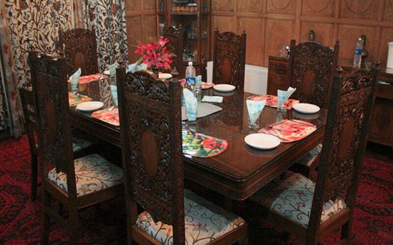 New Mahjong Houseboat, Srinagar 5
